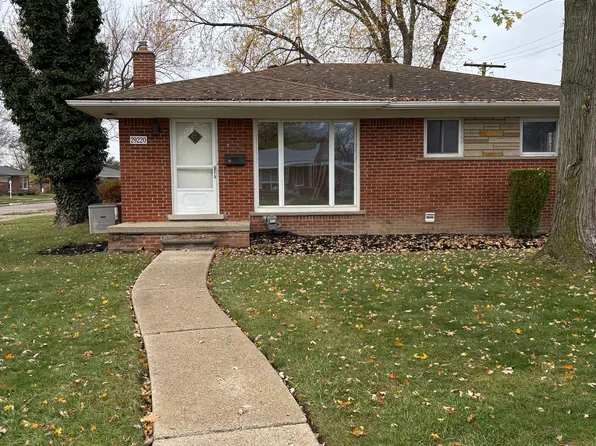 29210 Elmwood Ct, Saint Clair Shores, MI 48081