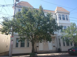 789 E 3rd St #2, South Boston, MA 02127
