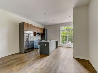 3480 Mount Vernon St #4, Philadelphia, PA 19104