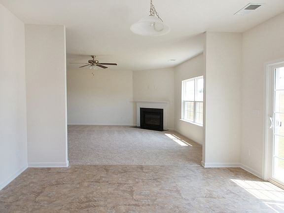 4th image of 2062 Pomerol Dr