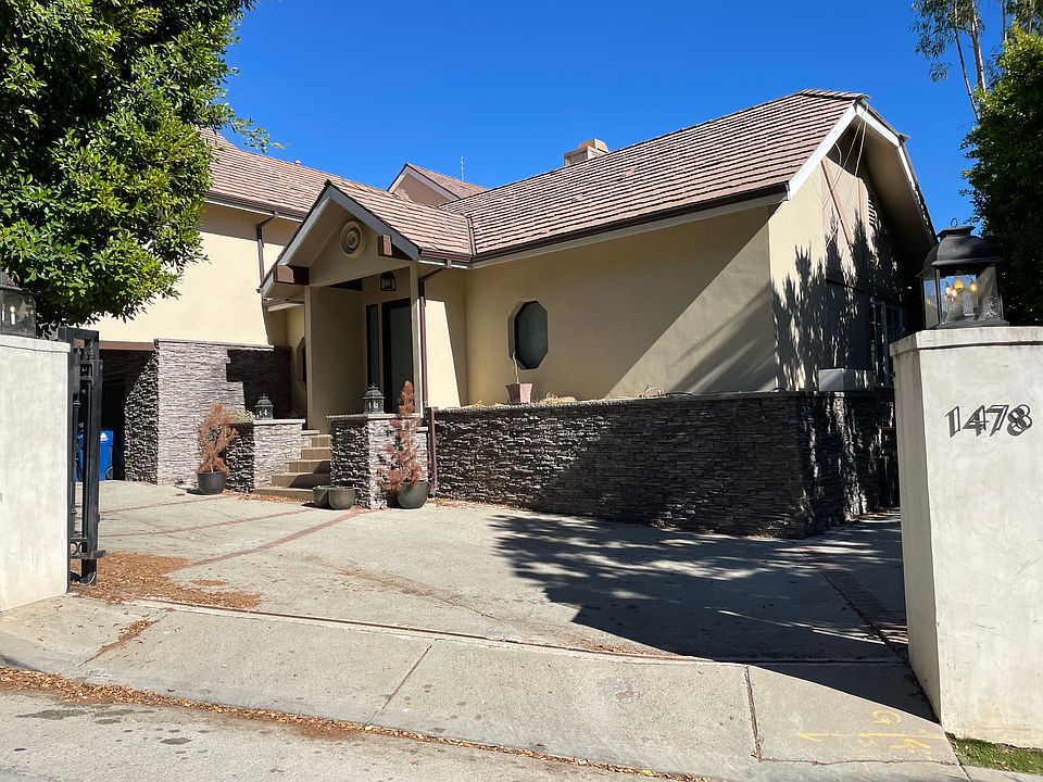 1st image of 1478 Sunset Plaza Dr