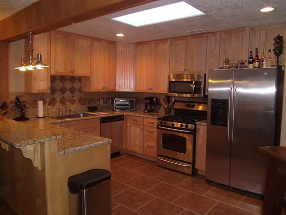 2nd image of 316 Valverde Dr SE