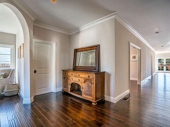 2nd image of 2341 Pelham Ave