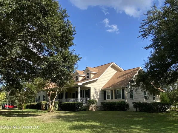 299 Quitman Perry Rd, Carriere, MS 39426