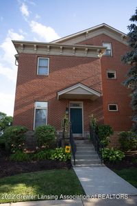 202 Dodge River Dr UNIT 1, Lansing, MI, 48906