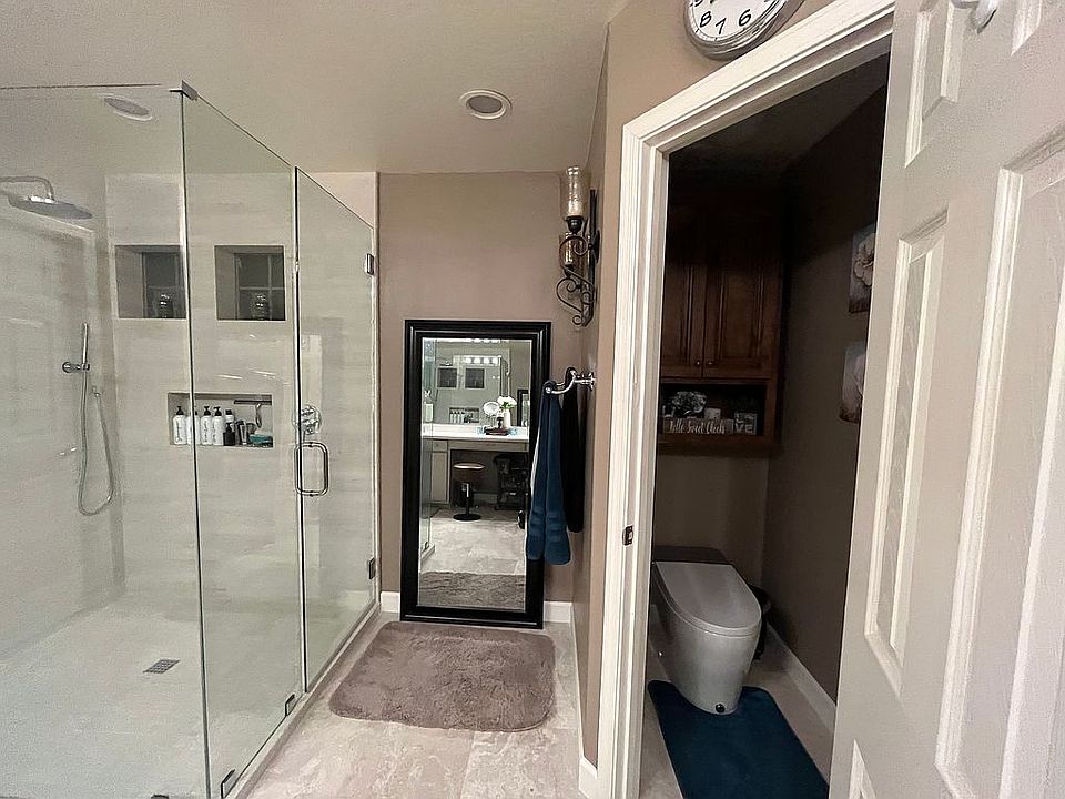 1st image of 10311 W Robin Ln