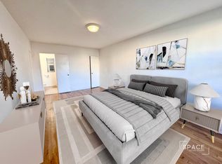 222 E 8th St #5S, Brooklyn, NY 11218