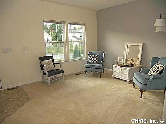 2nd image of 38 Silversides Way