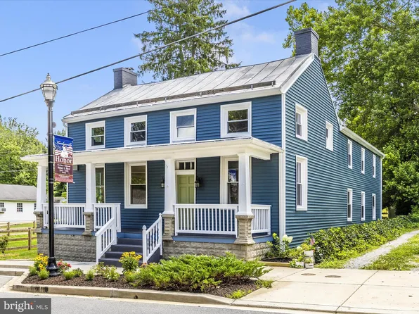 48 S Main St, Keedysville, MD 21756