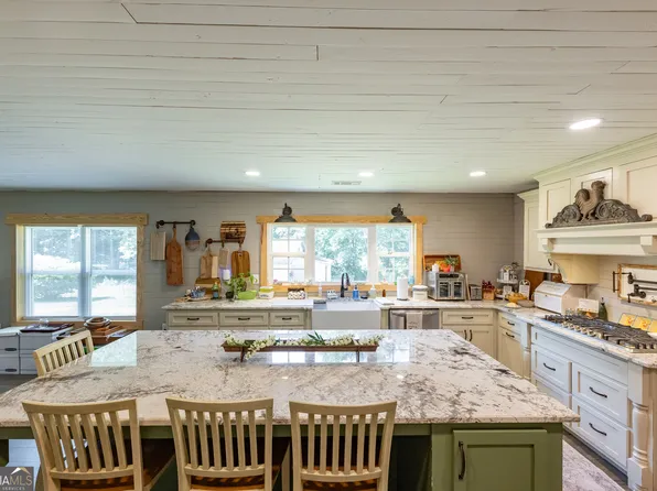 655 White Rd, Thomaston, GA 30286