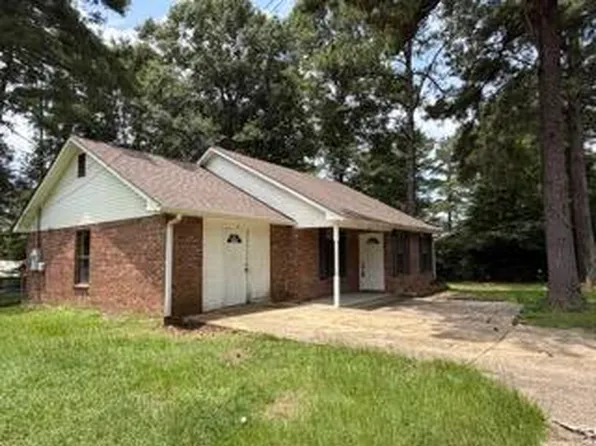 1862 Old Richton Rd, Petal, MS 39465