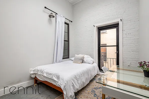 Rented by Rennit Inc. | media 2