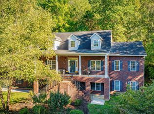 204 Fox Path Ct, Kingsport, TN 37663