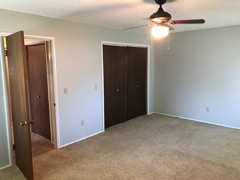 1121 Yellowstone Ave — Photo 12