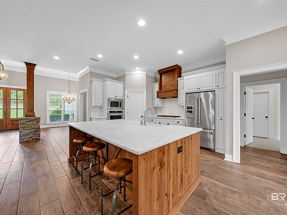 5th image of 9941 Bromley Rd