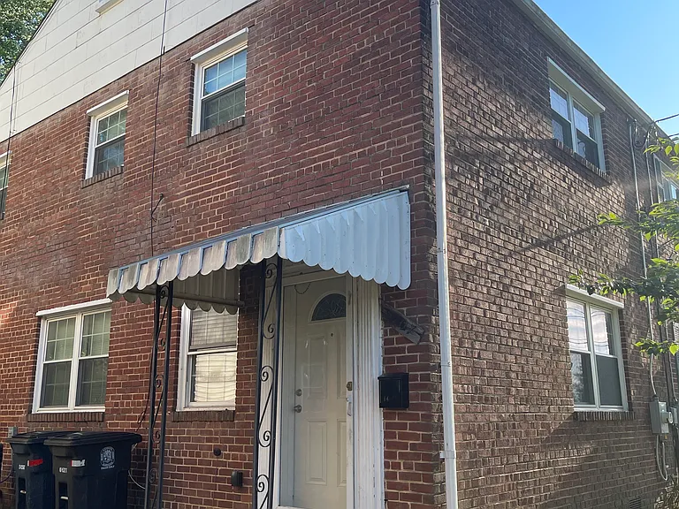 5707 Nicholson St — Photo 2