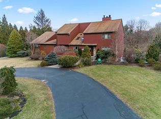 44 Reservoir Ave, Johnston, RI 02919
