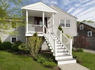 29 D St, Hull, MA 02045