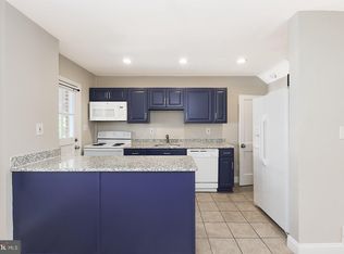 6922 Broening Rd, Baltimore, MD 21222