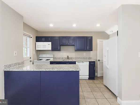 6922 Broening Rd, Baltimore, MD 21222