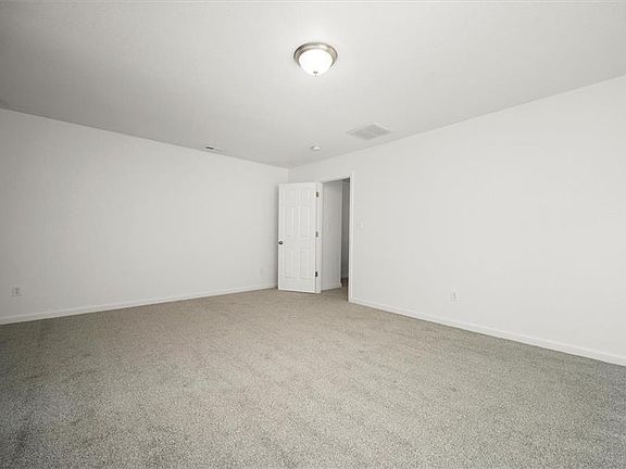 4th image of 1012 Hillside Ave #B