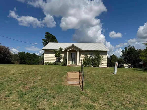 113 W Kiowa Ave, Rush Springs, OK 73082
