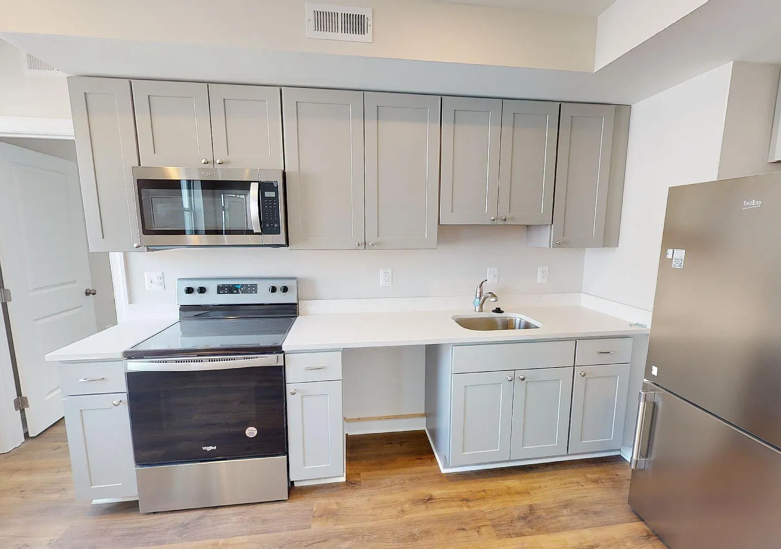 232 Hamilton St NW — Photo 2