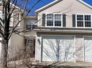 3315 Park Ridge Ln NE, Grand Rapids, MI 49525