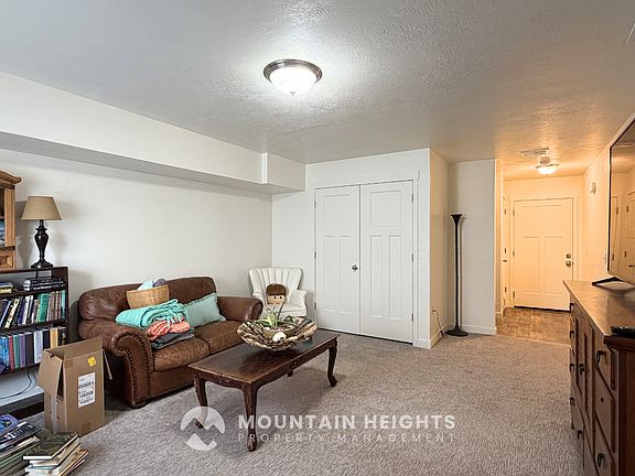 4th image of 4198 W High Gallery Ct #1