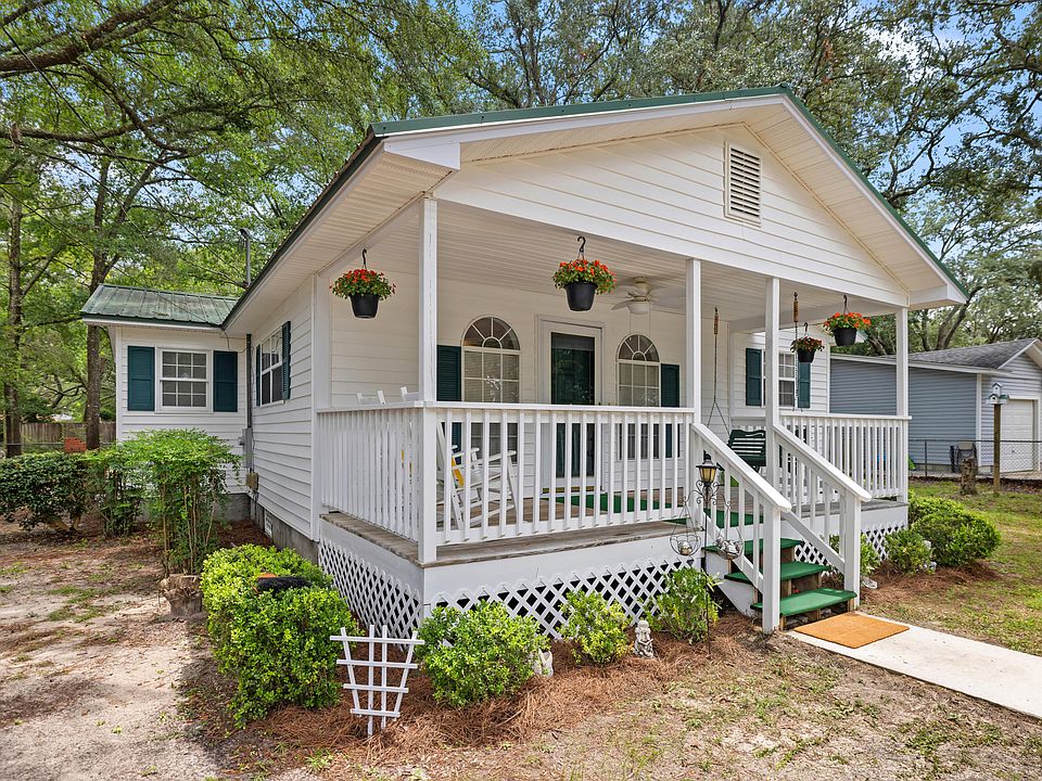 1st image of 1021 Judith Ave