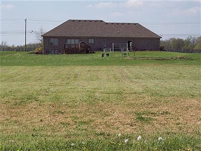 3rd image of 2902 Stony Mill Ct
