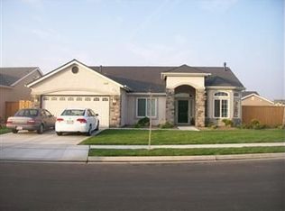 2136 Lorena Ave, Sanger, CA 93657