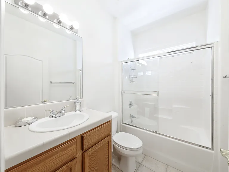 9802 Bourbon Rose Ct — Photo 6