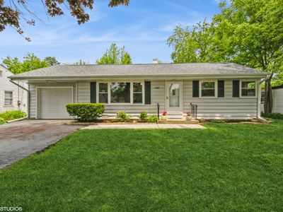 18180 W Valley Dr, Grayslake, IL, 60030