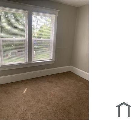 5th image of 204 E Arcadia Ave