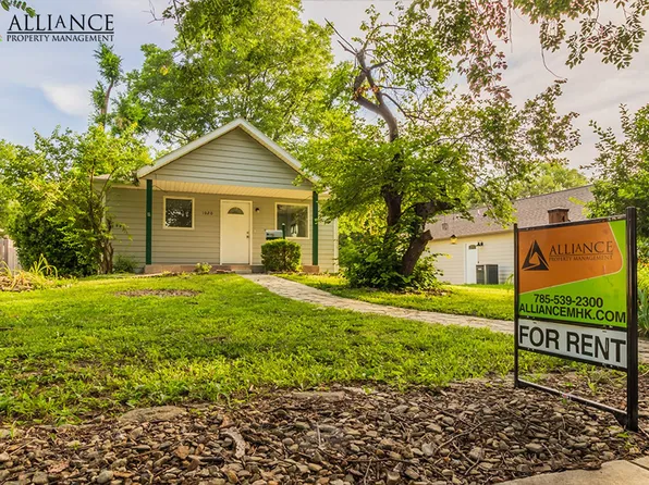 1020 Yuma St, Manhattan, KS 66502