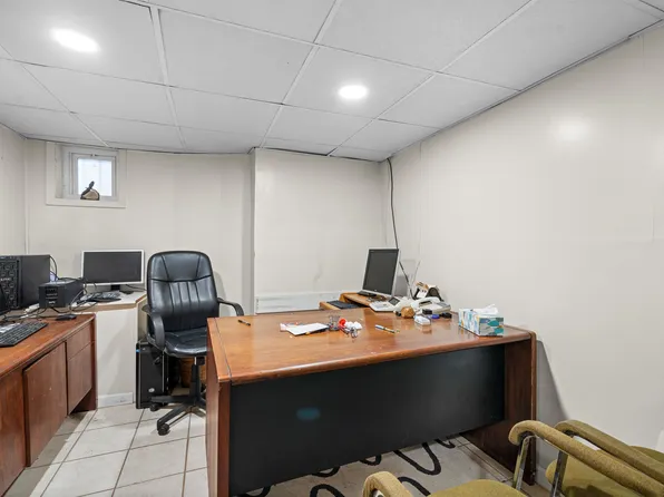 2746 Kennedy Boulevard image 19 of 37