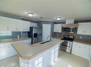 21500 NW 7th Ct, Hollywood, FL 33029