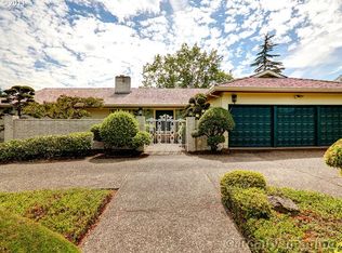 7100 SW Montclair Dr, Portland, OR 97225