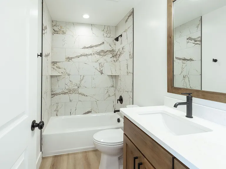 3711 Razor Cir — Photo 23