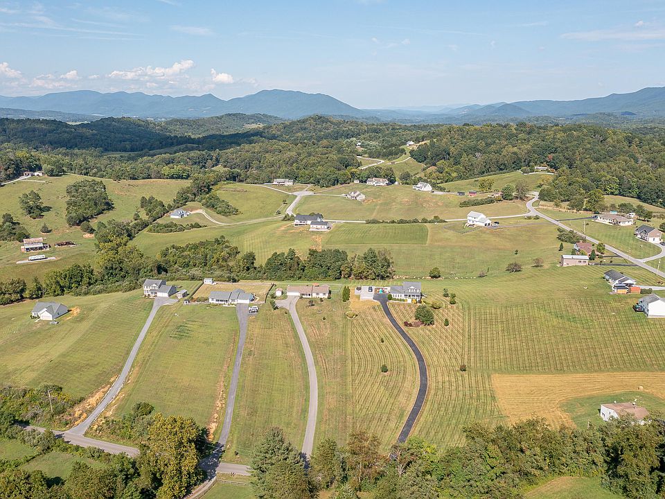 520 Blue Ridge Tpke, Fincastle, VA 24090 Zillow