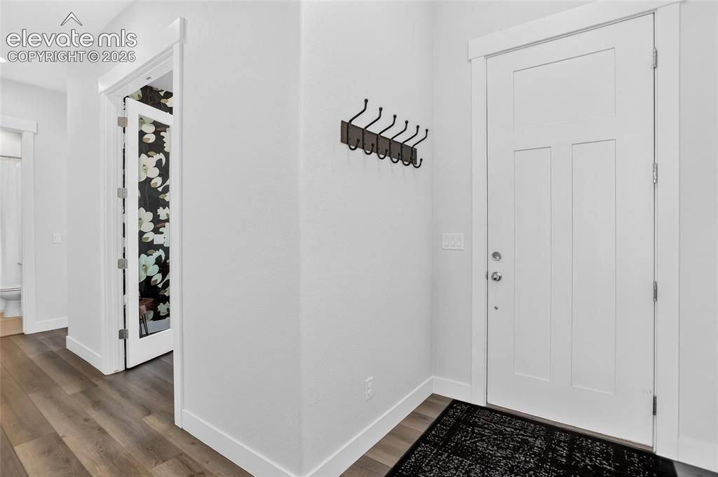 1044 Larimer Ridge Pkwy