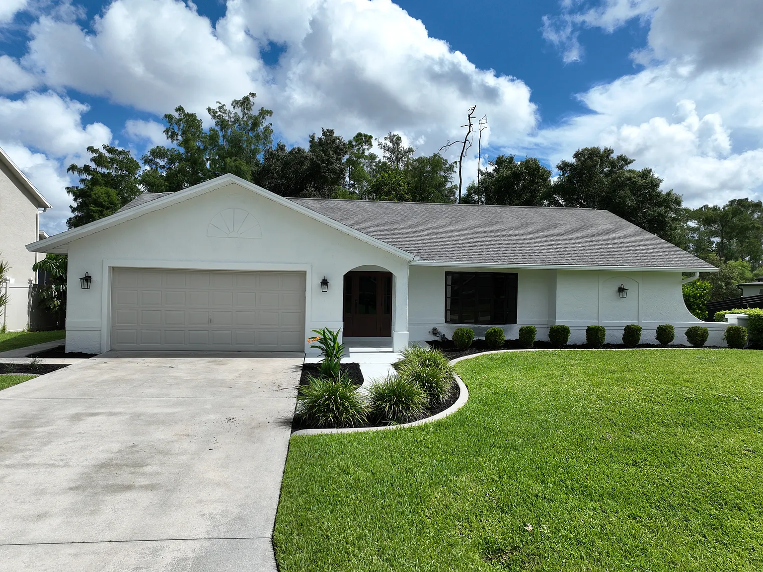 6686 Kestrel Cir — Photo 2