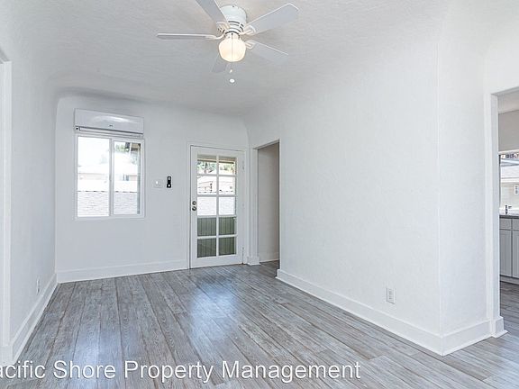 4th image of 3615 Griffin Ave