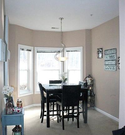 Light and bright dining area