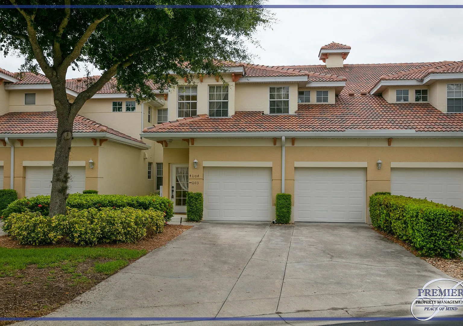 Bridgewater Bay - 3 Beds / 3 Baths - Great Location — Photo 1