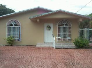 752 NW 32nd Pl, Miami, FL 33125