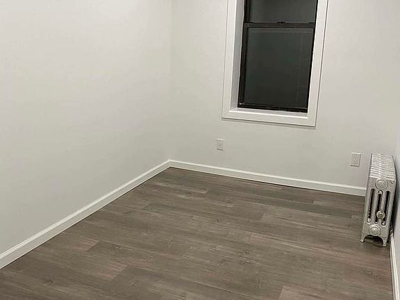 3rd image of 42 Diamond St APT 14