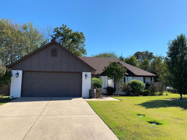 50 Mitchell Cir