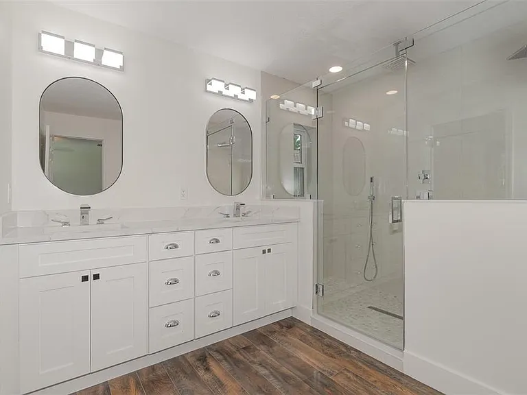 1770 Algonquin Trl — Photo 10